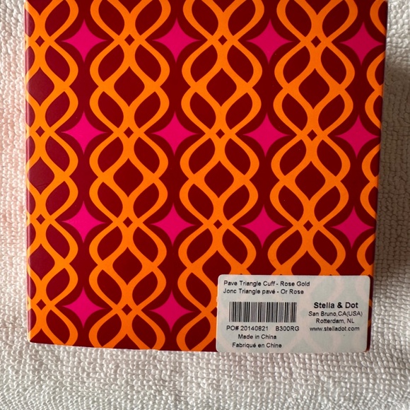 BNWT Stella and dot rose gold pave crystal cuff in size S/M - Picture 6 of 7